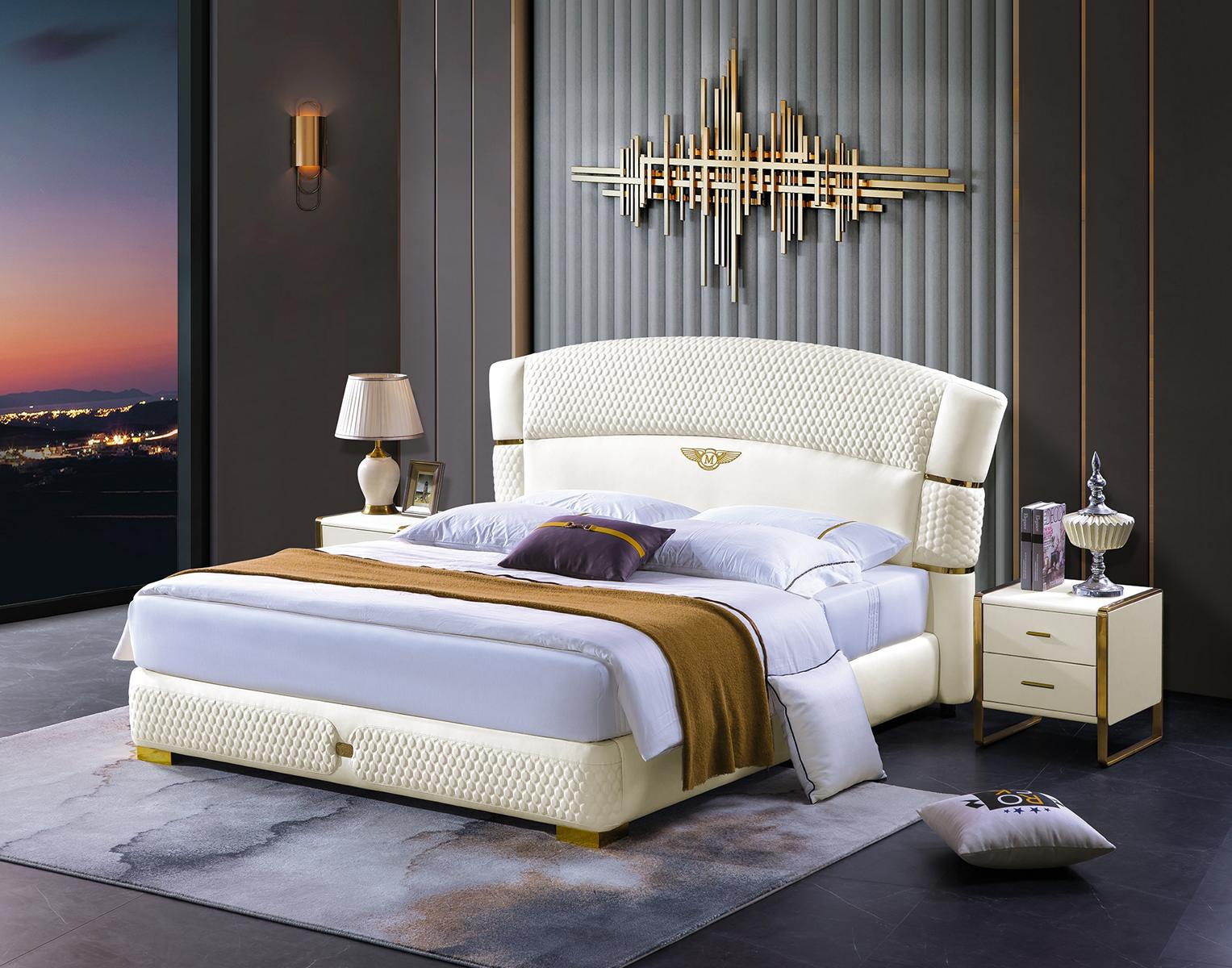 Schlafzimmer Bett Nachttische 3 tlg. Set Luxus Design Betten Holz Doppelbett Schlafzimmer Bett Nachttische 3 tlg. Set Luxus Design Betten Holz Doppelbett