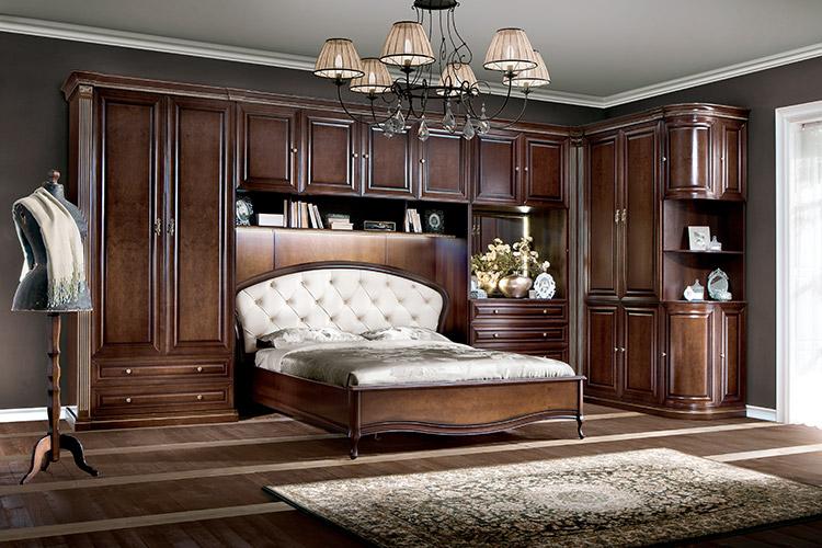 Bett Schlafzimmer KÃ¶nigliches Schlafzimmer mit Oberschrank Schrank