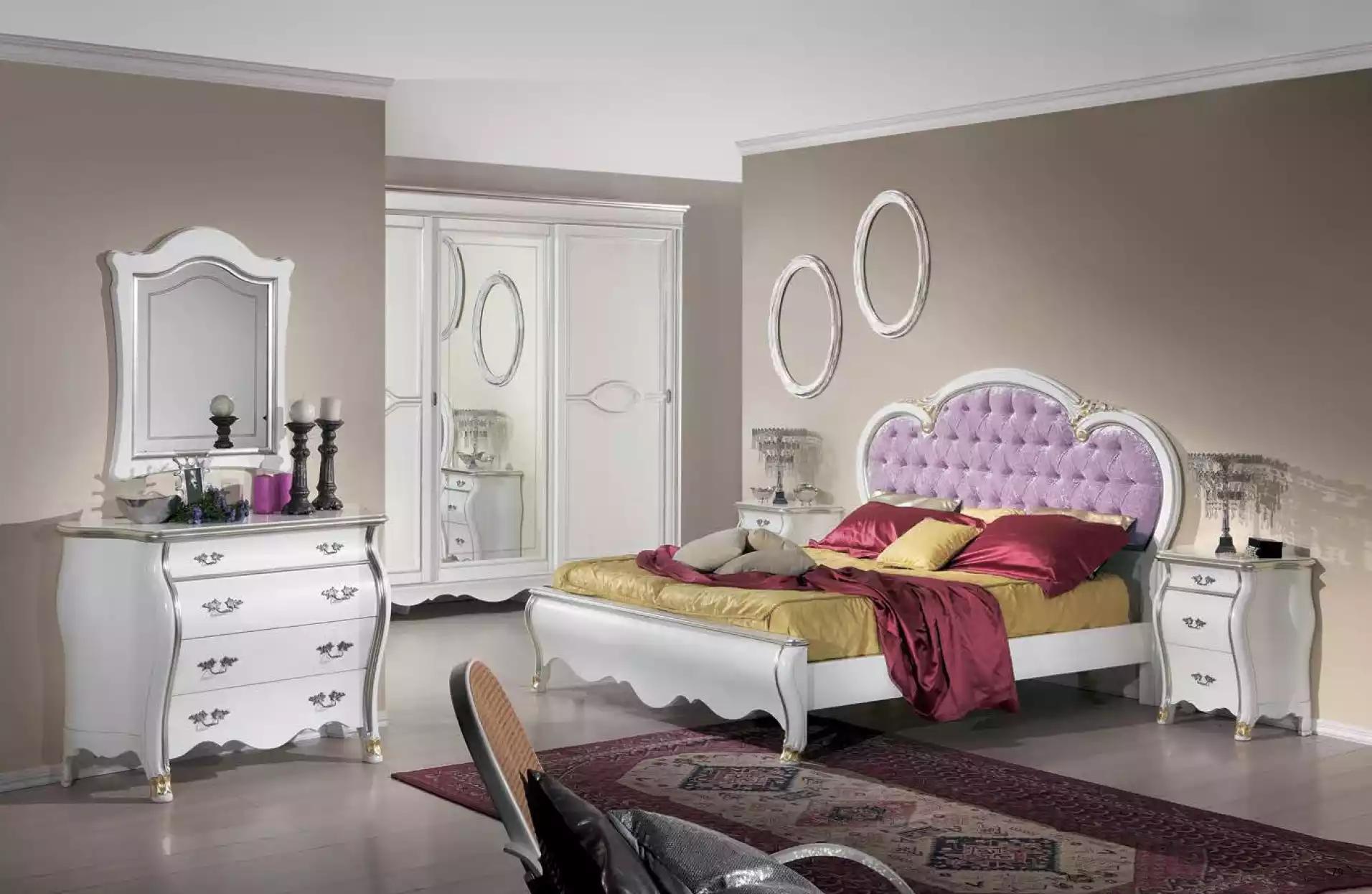 Klassischer Schlafzimmer Set Bettgestell 2x Nachttische Kommode MÃ¶bel